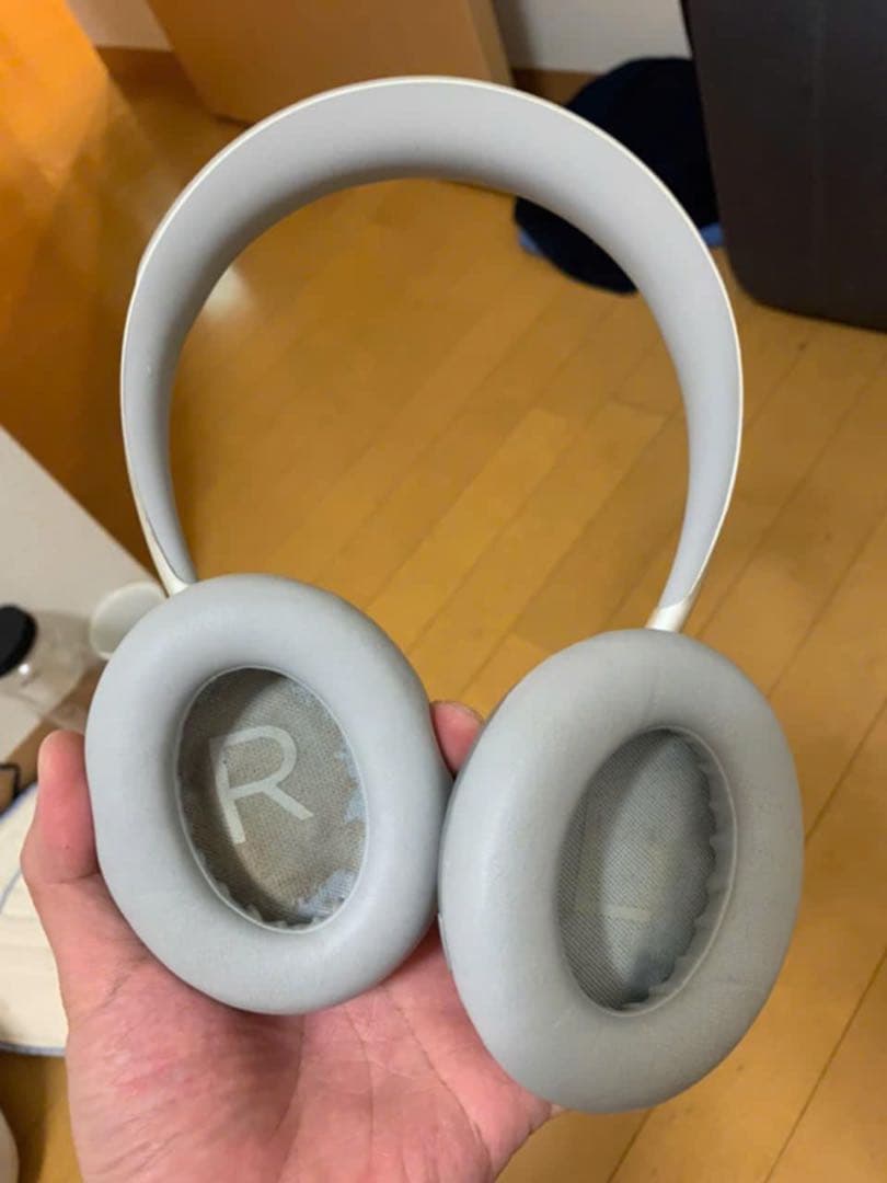 Bose Noise cancelling Headphones 700 本体