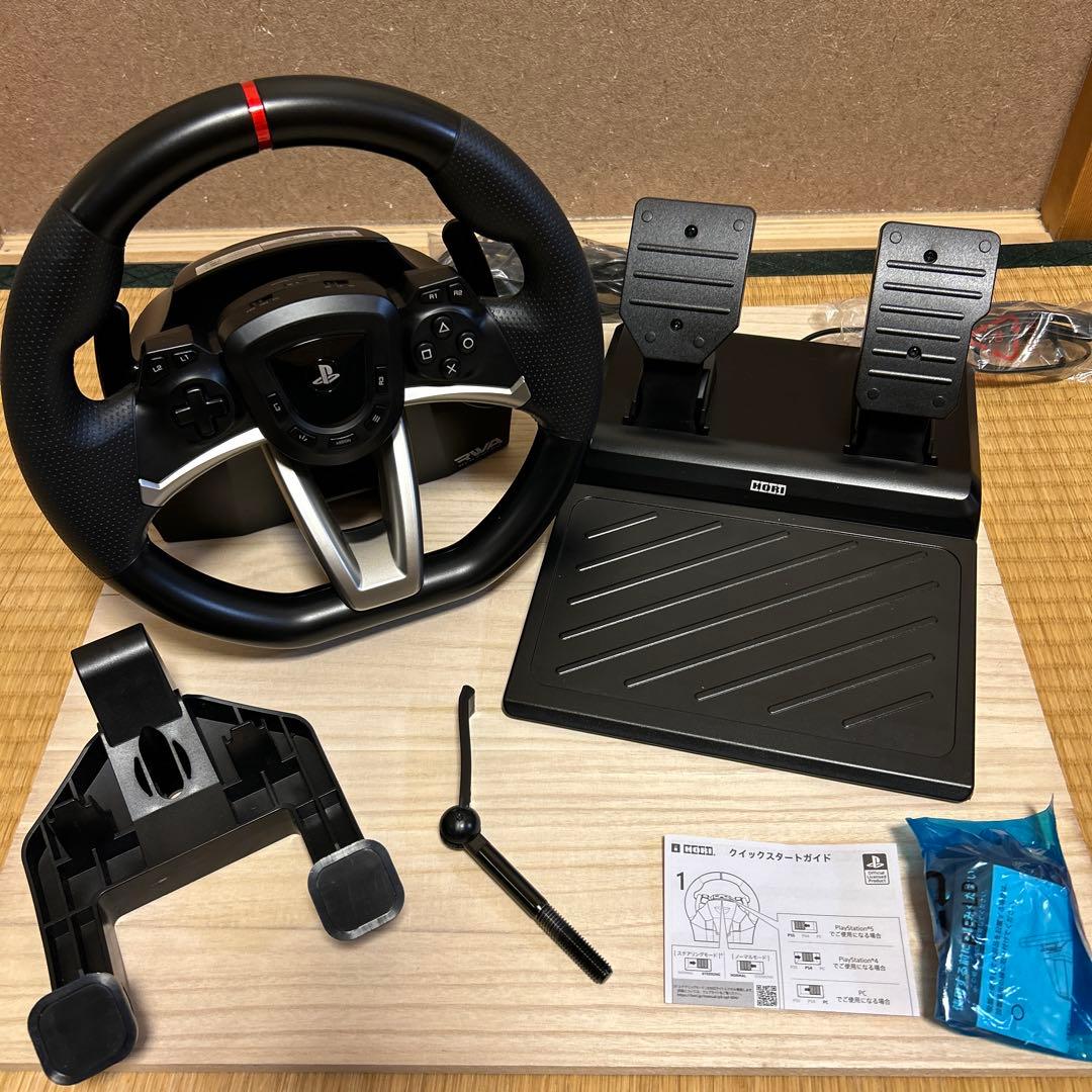 25年10月購入(美品)　レーシングホイールエイペックス (PS4/PS5)