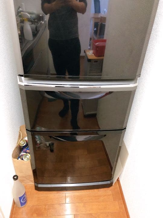 ※まーこさん専用　MITSUBISHI MR-C37W-B（三菱　冷蔵庫）