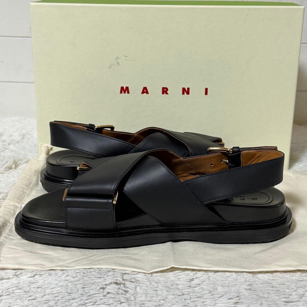 ⭐️新品未使用⭐️　MARNI　クロスフラット　ナッパーレザー　フスベットサンダル