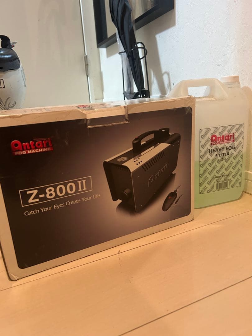 スモークマシーン　antari　Z800 II 液付き