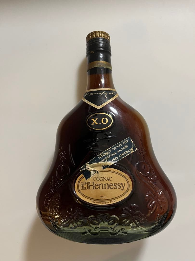 【付属品なし】ヘネシーXO　グリーンボトル　金黒キャップ　旧ボトル