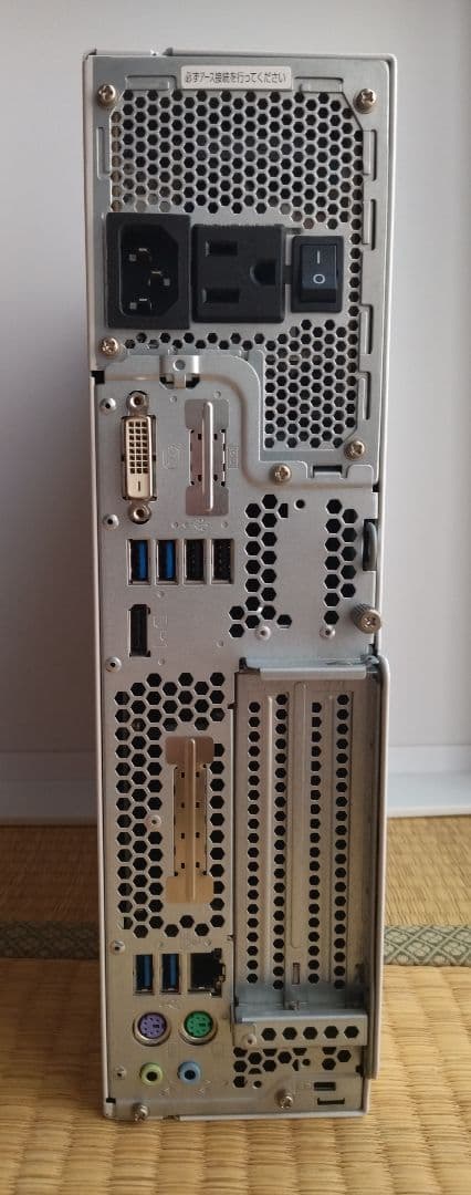 富士通 FMV ESPRIMO D587/SX本体＋リカバリディスク