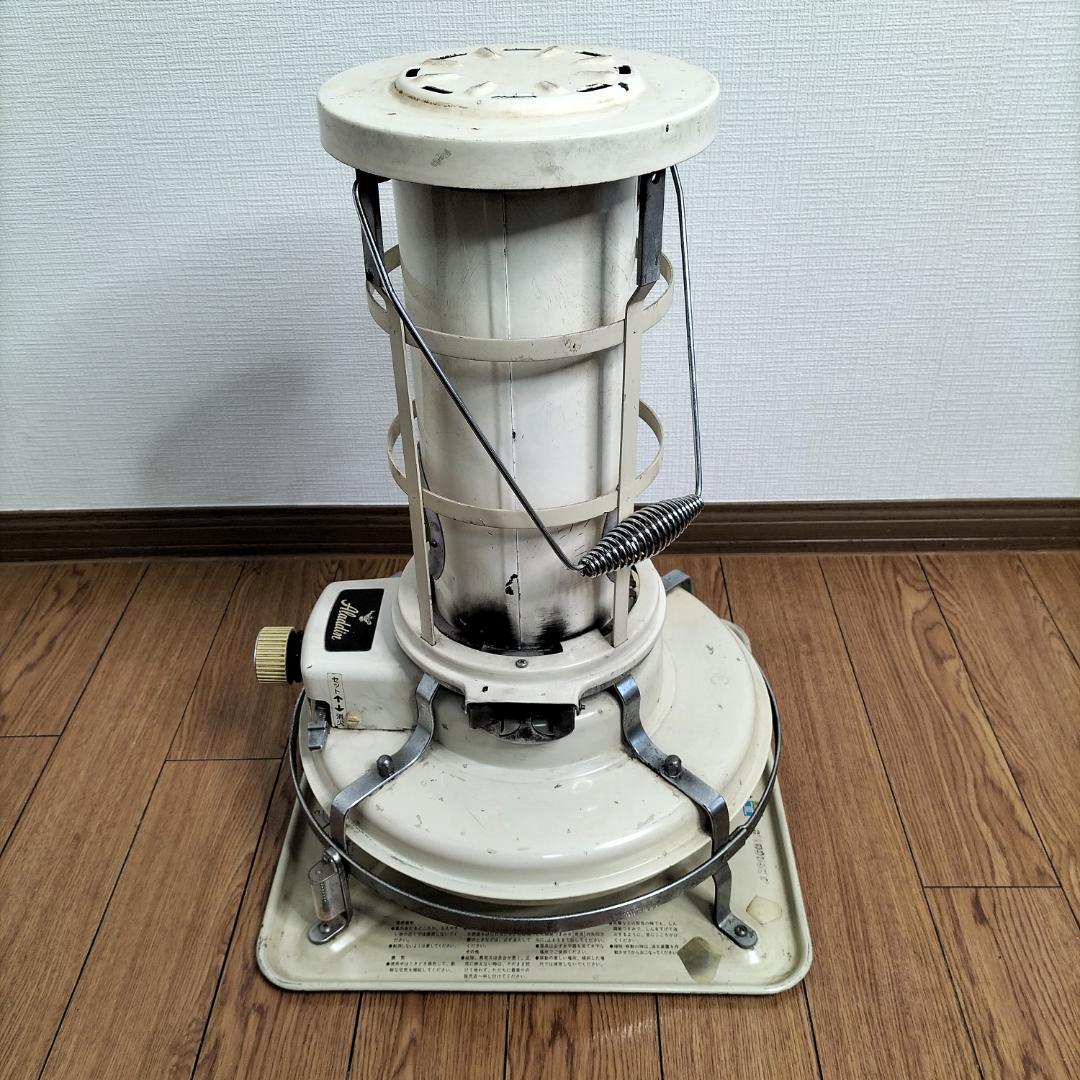 Aladdin ブルーフレーム 石油ストーブ クリーム色