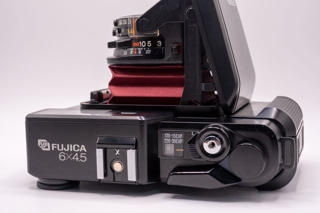 整備済 FUJI GS645 Professional 美品 皮腔交換 測光OK