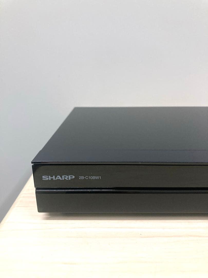 めっちゃ綺麗　1TB シャープ　AQUOS ブルーレイ　2B-C10BW1