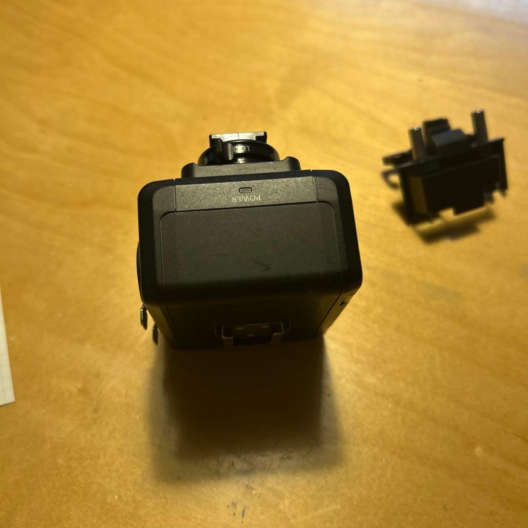 Panasonic / DMW-XLR1：XLRマイクロホンアダプター