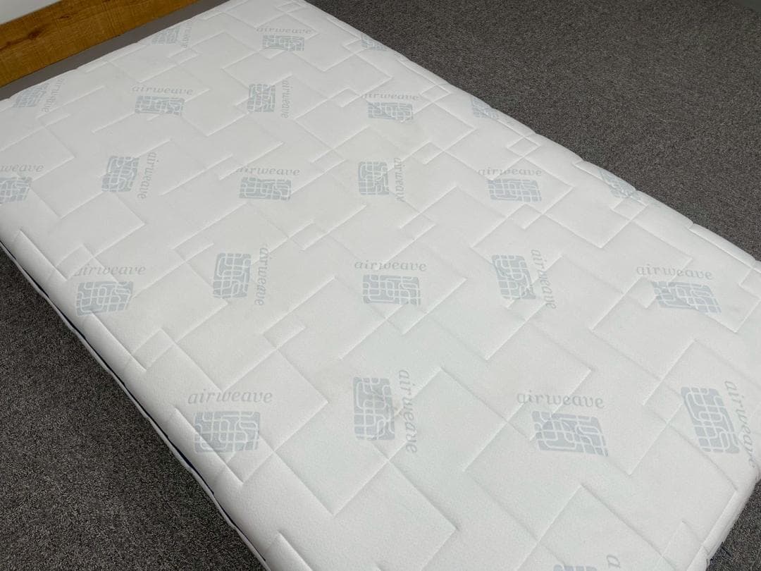 T7781☆展示美品☆airweaveエアウィーヴS03☆セミダブルマットレス☆