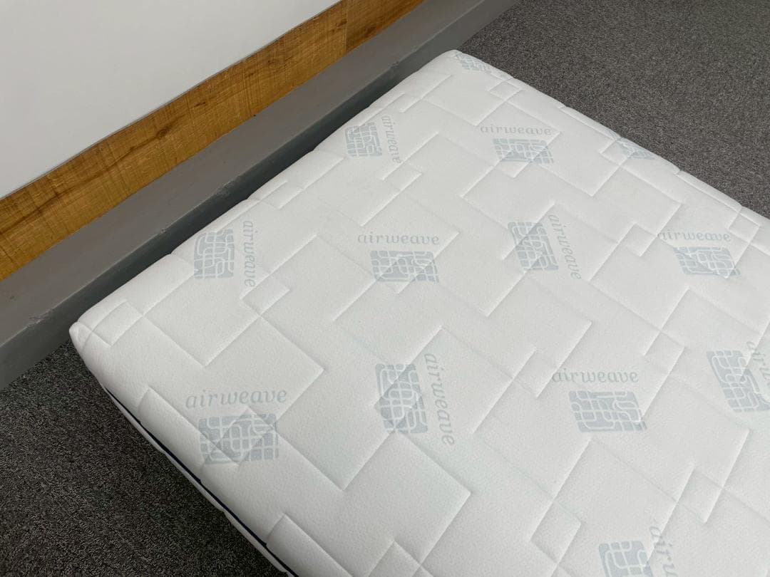 T7781☆展示美品☆airweaveエアウィーヴS03☆セミダブルマットレス☆