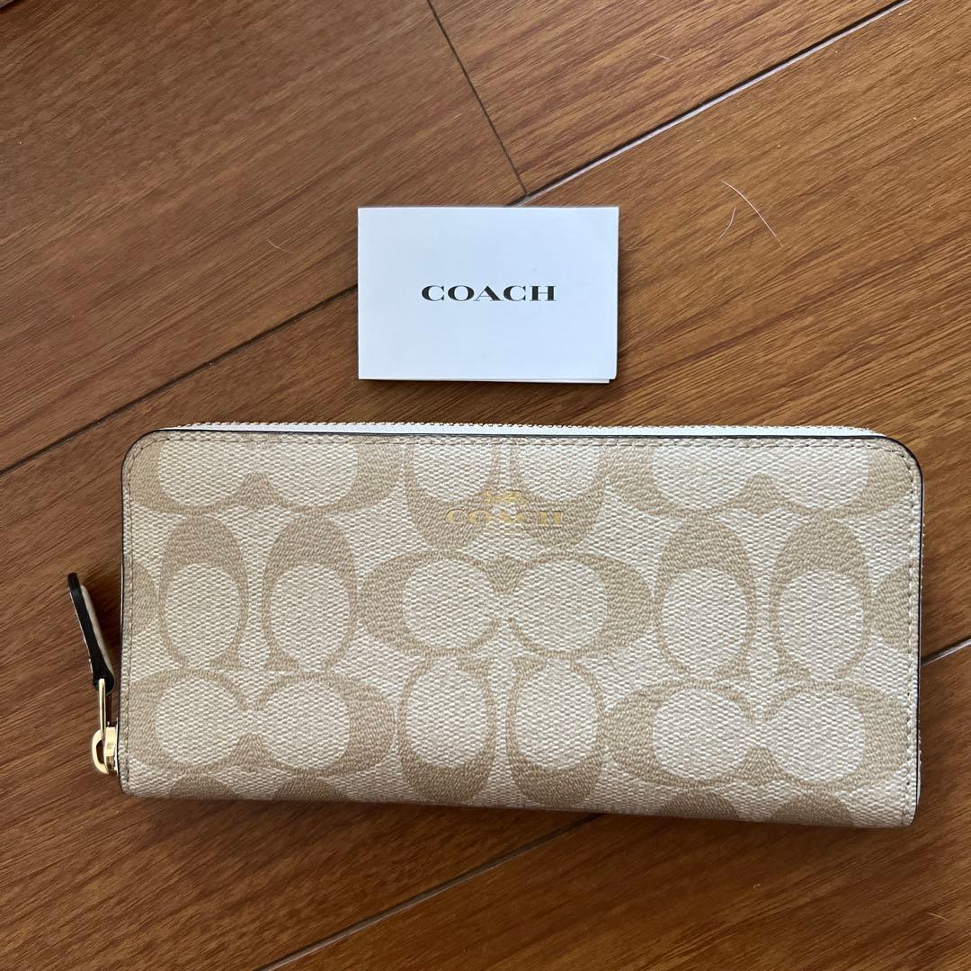 COACH財布