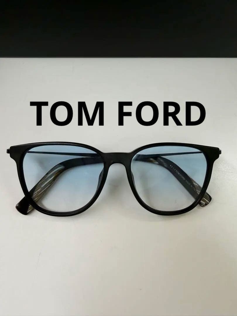 TOM FORD TF5384-F 002 黒 ライトブルー サングラス　メガネ
