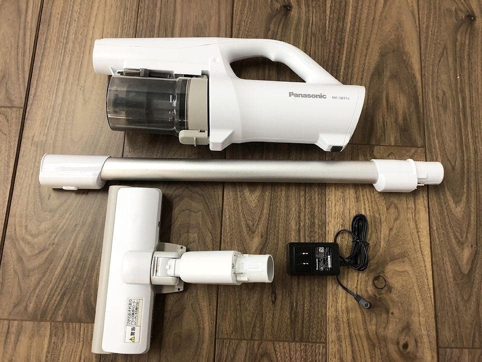 パナソニック コードレススティッククリーナー MC-SB31J ホワイト