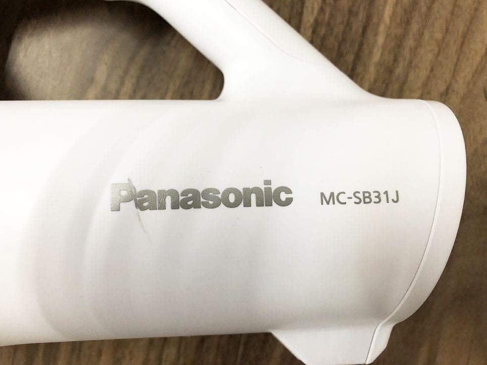 パナソニック コードレススティッククリーナー MC-SB31J ホワイト
