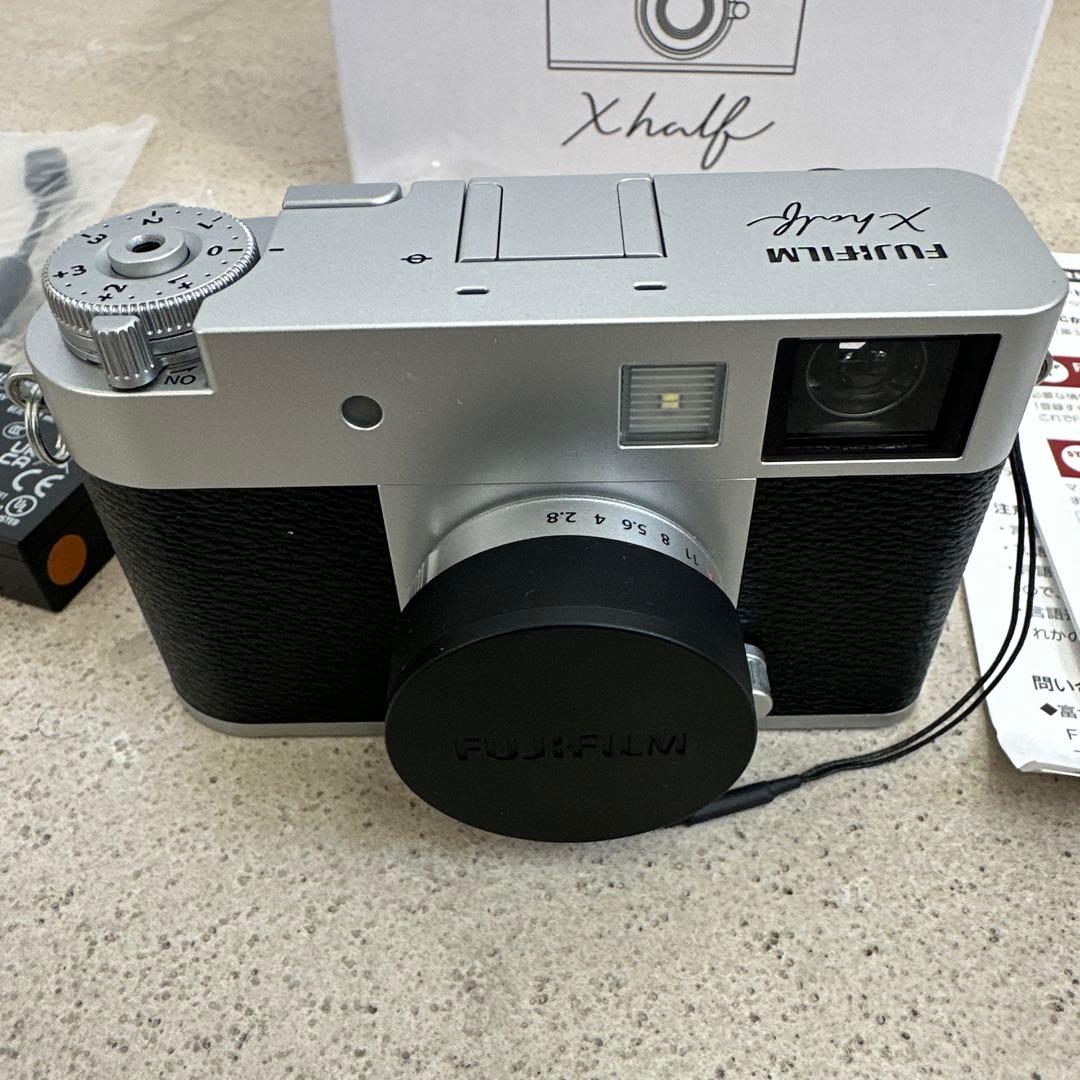 早い者勝ち！FUJIFILM Xhalf コンパクトデジタルカメラ