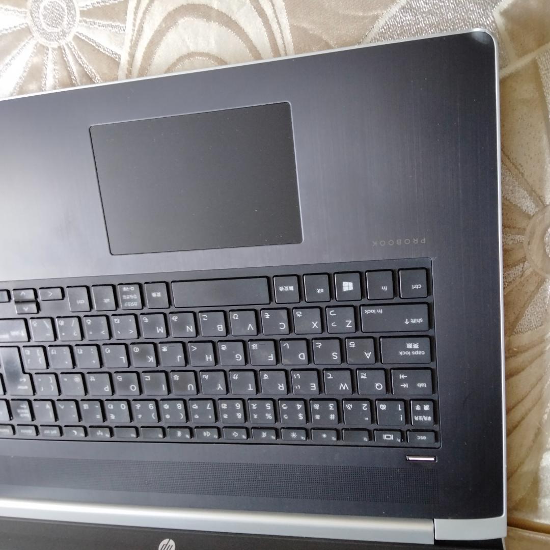 うっちゃ 17インチHP 470（G5） 8世代 i7 8550U FHD