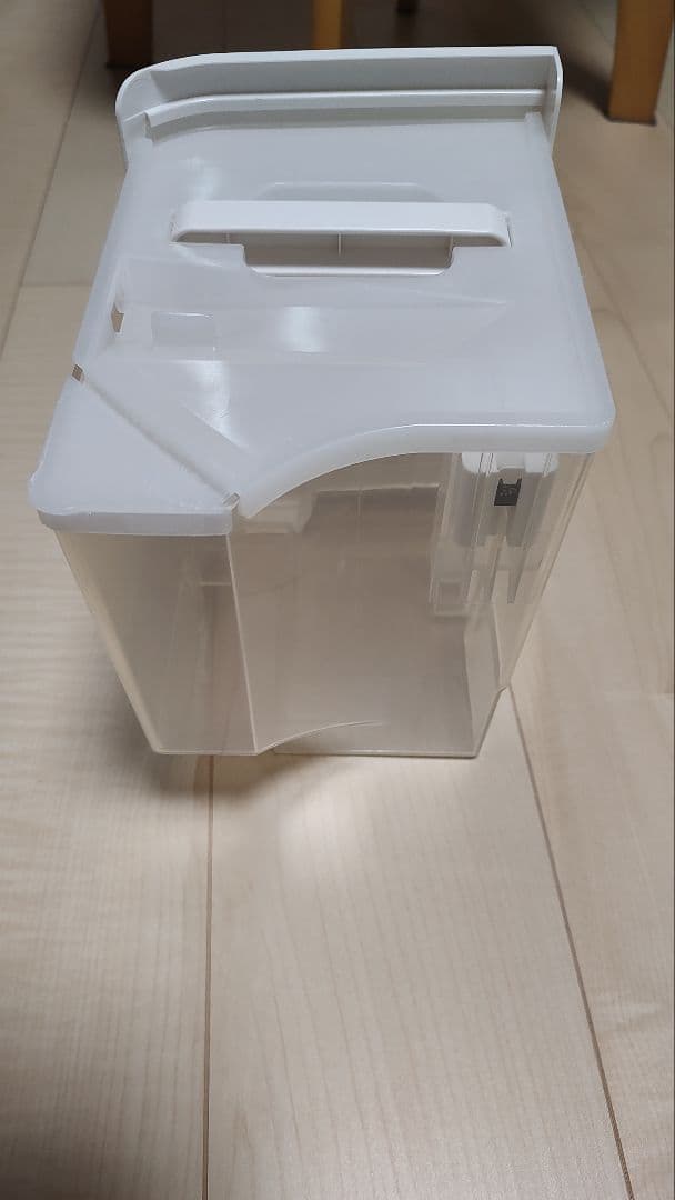 シャープ 除湿機 CV-J120