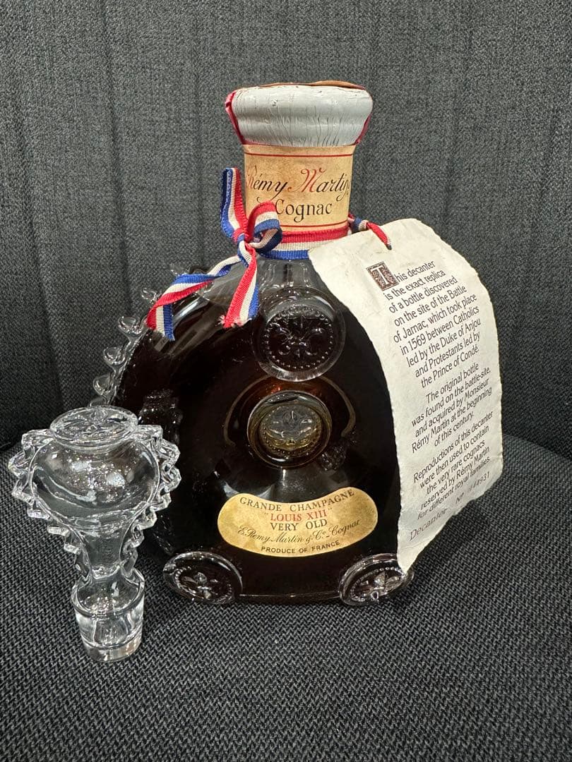 未開栓] レミーマルタン ルイ13世 ベリーオールド バカラボトル