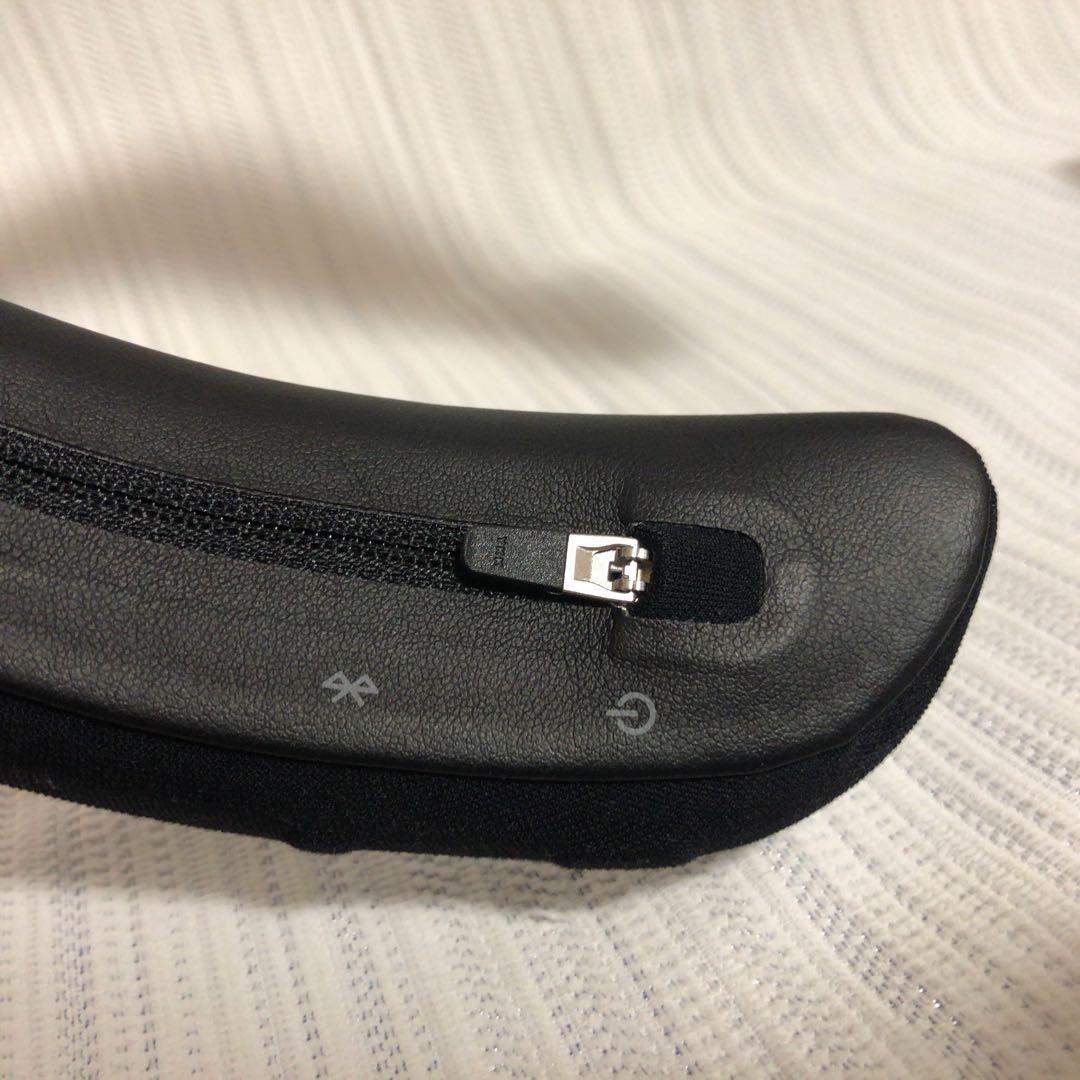 試着のみ□BOSE ボーズ　Soundwear サウンドウェアーネックスピーカー