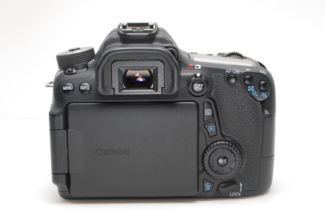 ❤️Canon EOS 70D❤️ダブルレンズセット 美品 Wi-Fi機能搭載