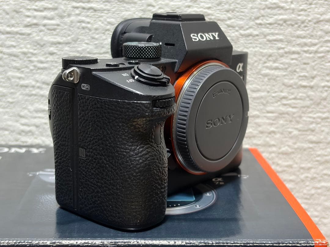 SONY α7 III ボディ ミラーレス一眼カメラ【ILCE-7M3】