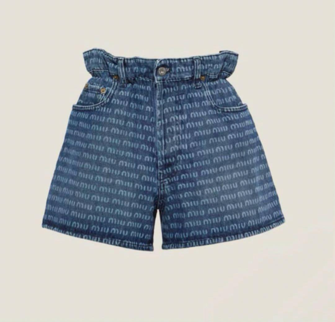 miu miu デニムショートパンツ 25