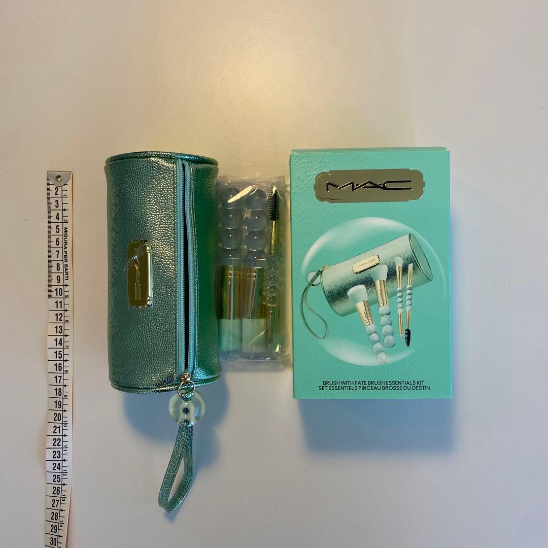 MAC ブラシウィズフェイトブラシエッセンシャルキット