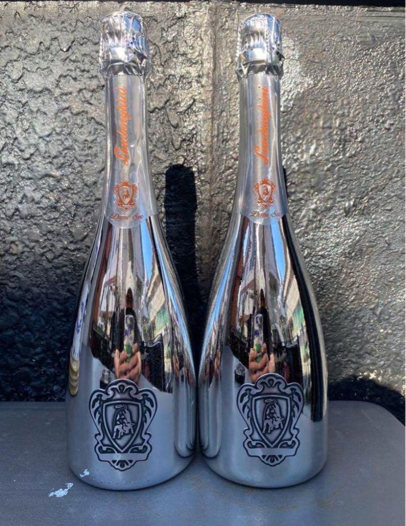 Lamborghini ランボルギーニ　2本セット