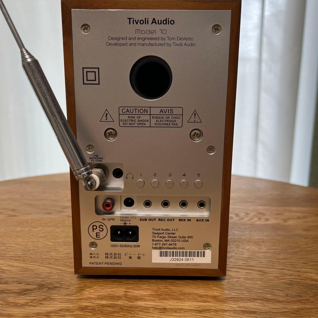 Tivoli Audio Model 10 ラジオ