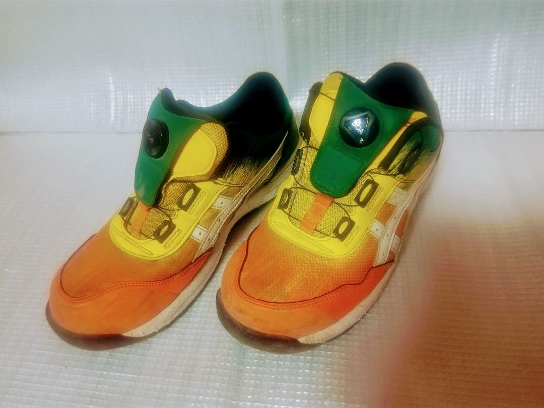 安全靴asicsスニーカー!26.0cm限定色