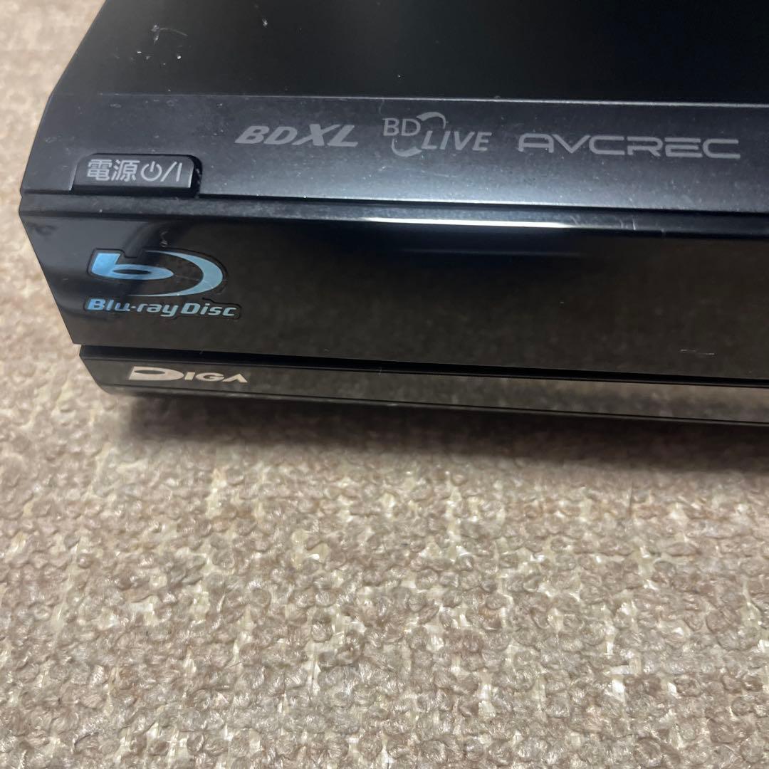 パナソニックブルーレイレコーダー500ＧB BR590 HDMIケーブル付き