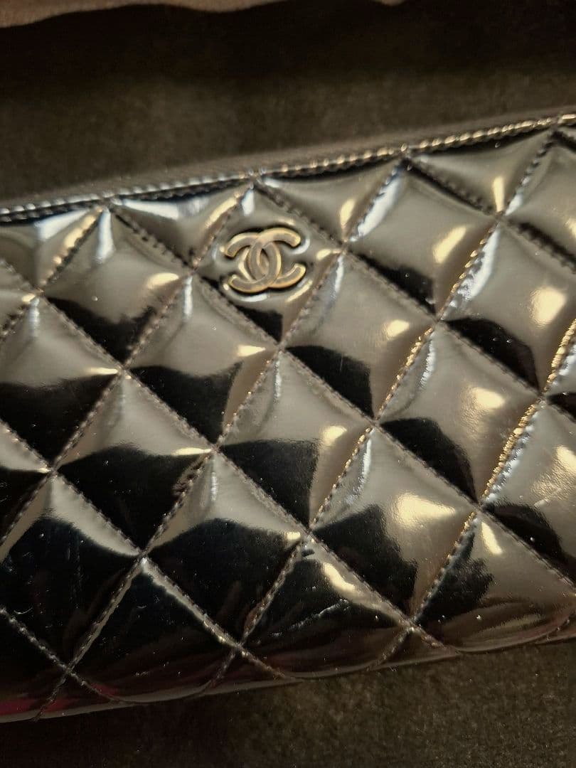 (*)様 ・シャネル ブリリアント ラウンドファスナー 付属品完備 正規品 CH