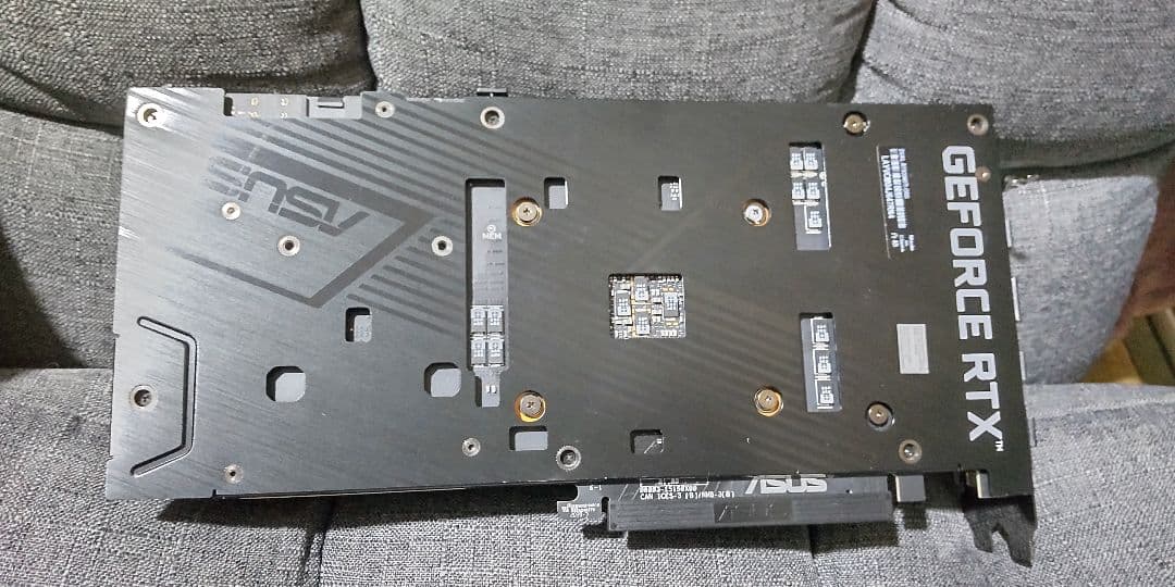 グラフィックボード・グラボ・ビデオカード asus RTX3060ti DUAL