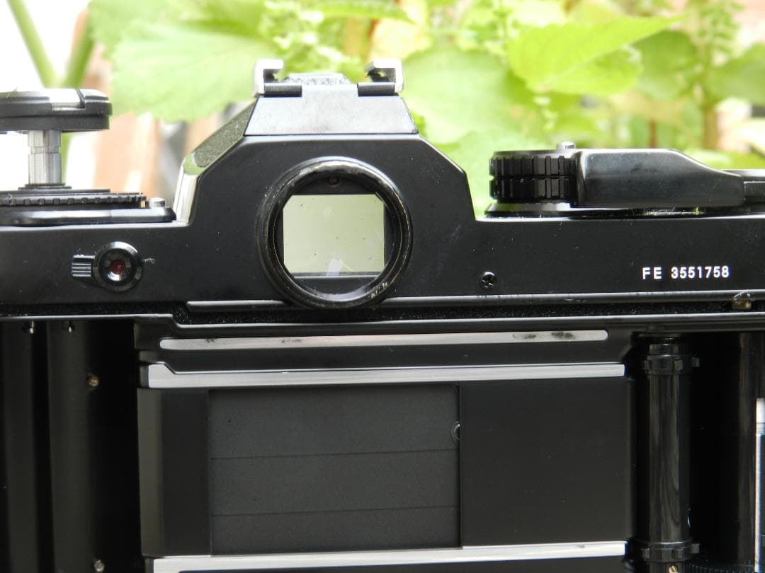 即撮影可　NIKON FE NIKKOR-H 50mm f/2 一眼レフカメラ