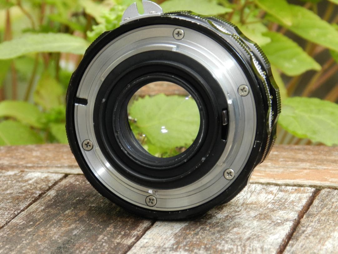 即撮影可　NIKON FE NIKKOR-H 50mm f/2 一眼レフカメラ