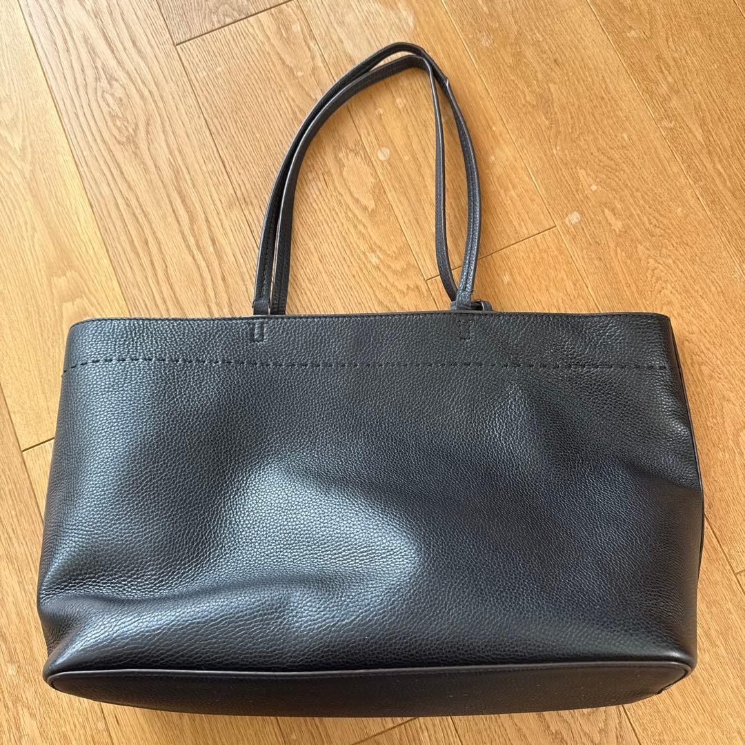 【MONOTOWN】トリーバーチ ブラックレザー トートバッグ