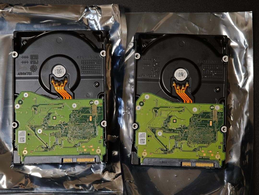 [ジャンク]HGST 8TB HDD HUH728080AL4200　2台