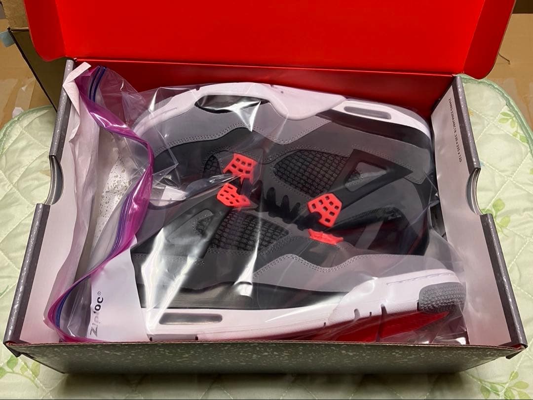 シューズ(男性用) Nike Air Jordan 4 Retro \