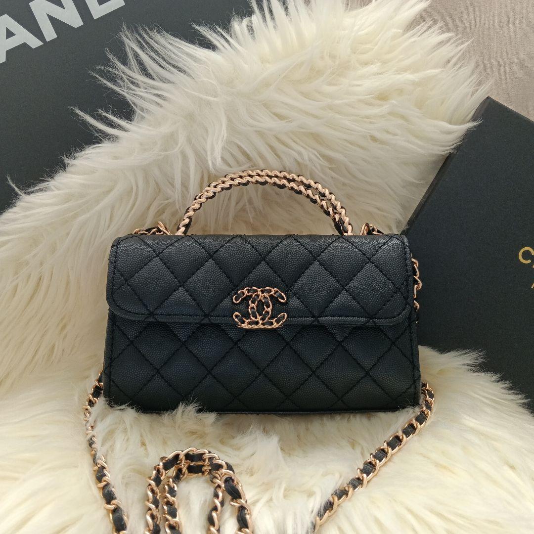 CHANEL〈シャネル〉ノベルティ　ブラックショルダーバッグ　ブラックシャドー
