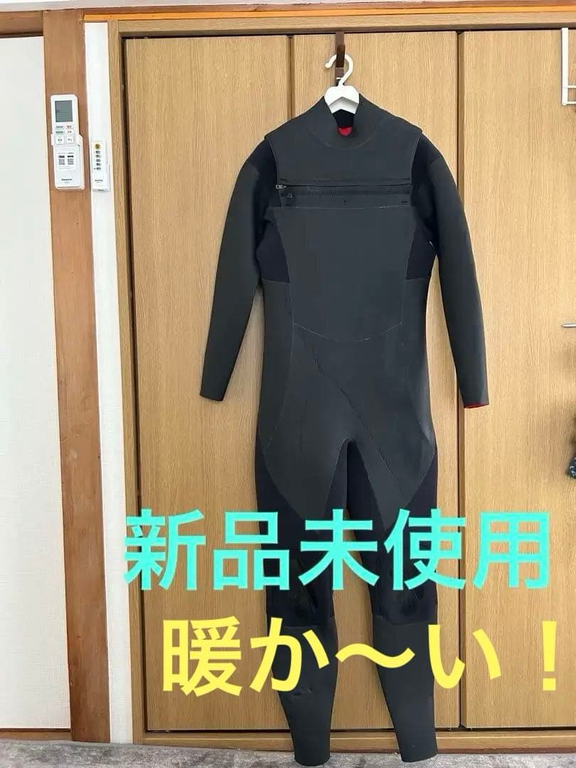 新品未使用セミドライスーツ５mm x ３mm サイズLWハイスペックで暖か〜い！