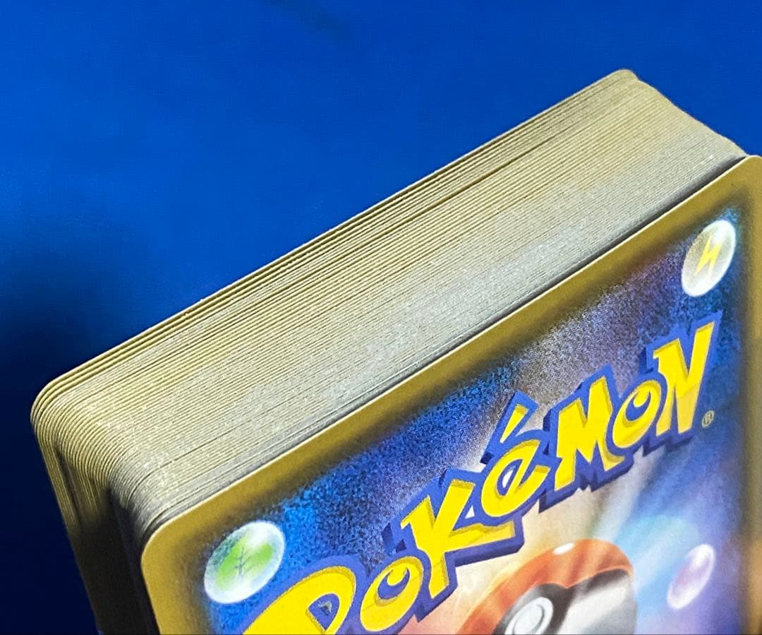 ☆ポケセン版 ゴールデンボックス 25th ピカチュウv無☆