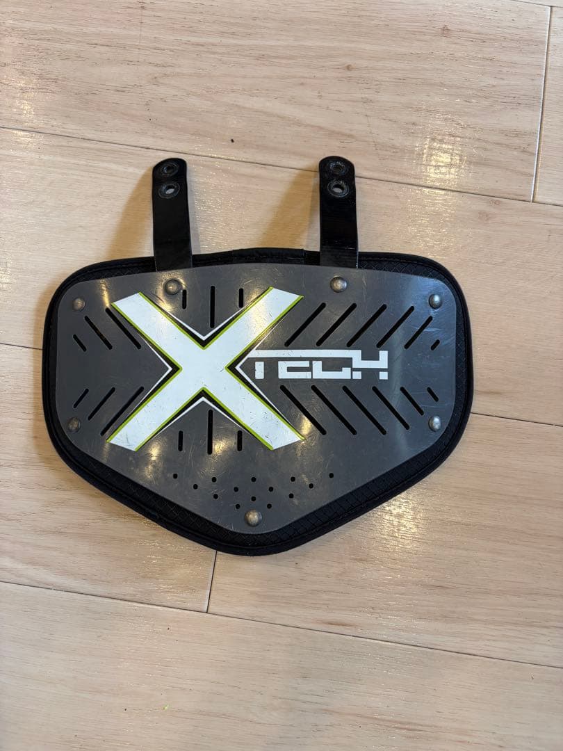 XTECH　バックプレート　5-Sided　BP-2