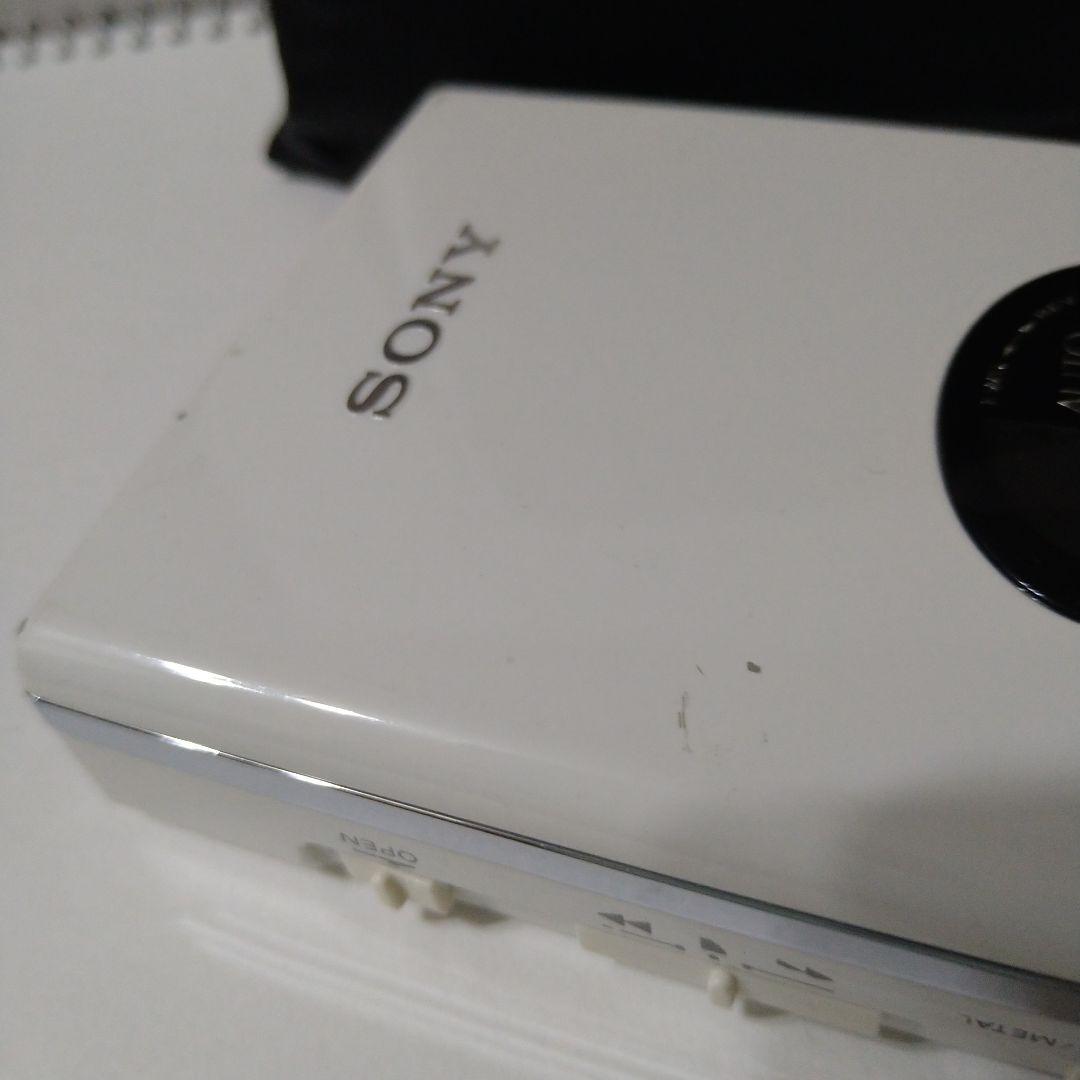 ソニーウォークマン　カセット用　ホワイト　希少　レア　ヴィンテージ　ジャンク品