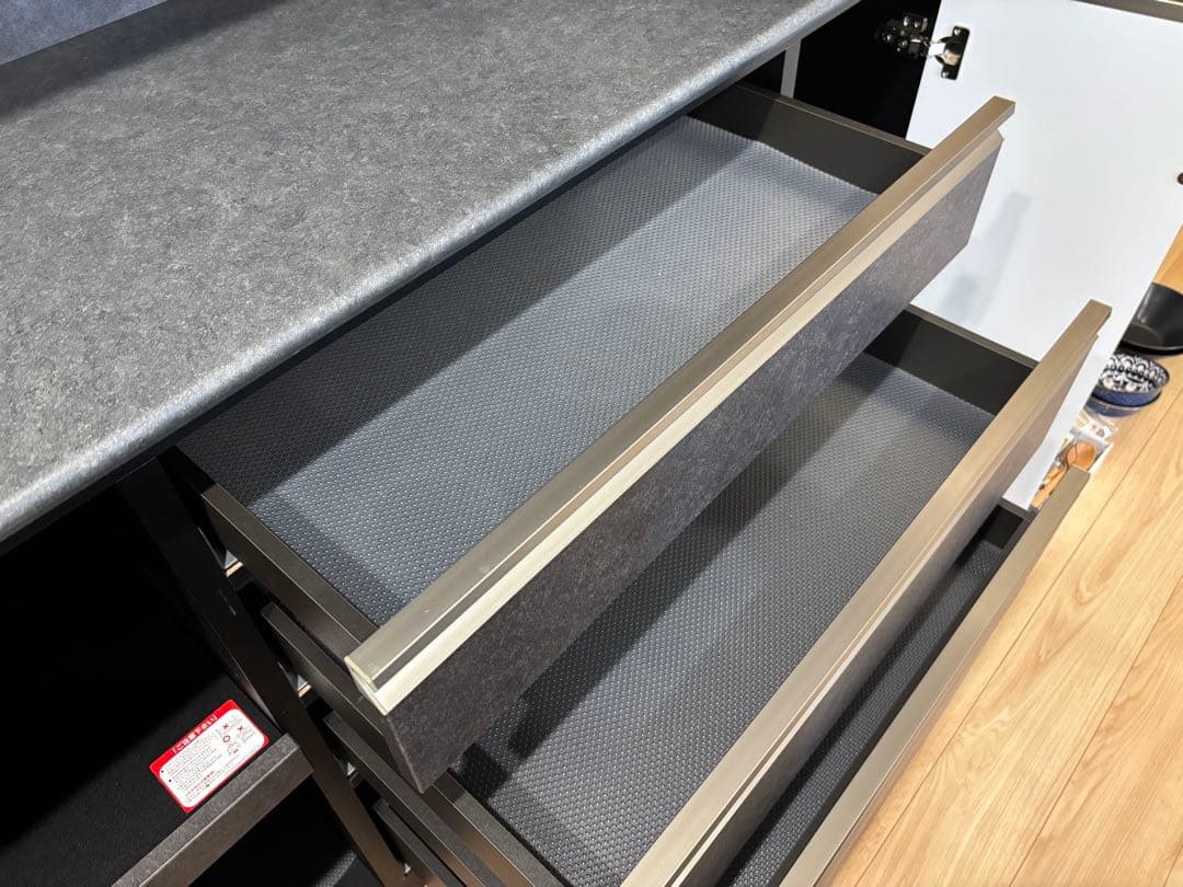 【ニトリ販売定価159,900円　送料持ち】 キッチンボード　高級セラミック