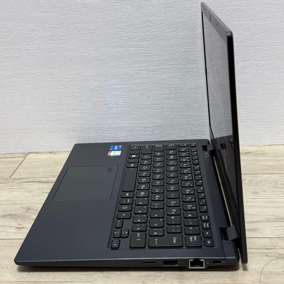 ☆人気機種☆軽量薄型【第11世代i5＆16GB】Dynabook G83/HU！