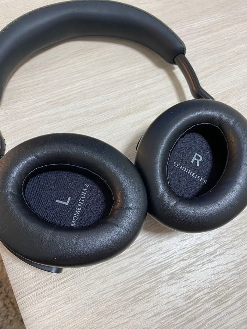 ゼンハイザーMOMENTUM 4 Wireless