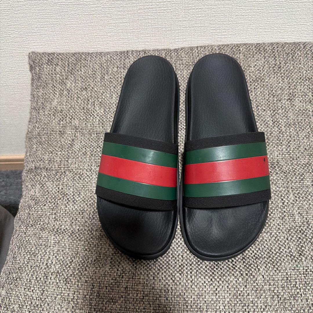 GUCCI シャワーサンダル　30