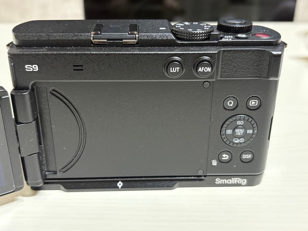 LUMIX S9 ミラーレスカメラ 本体