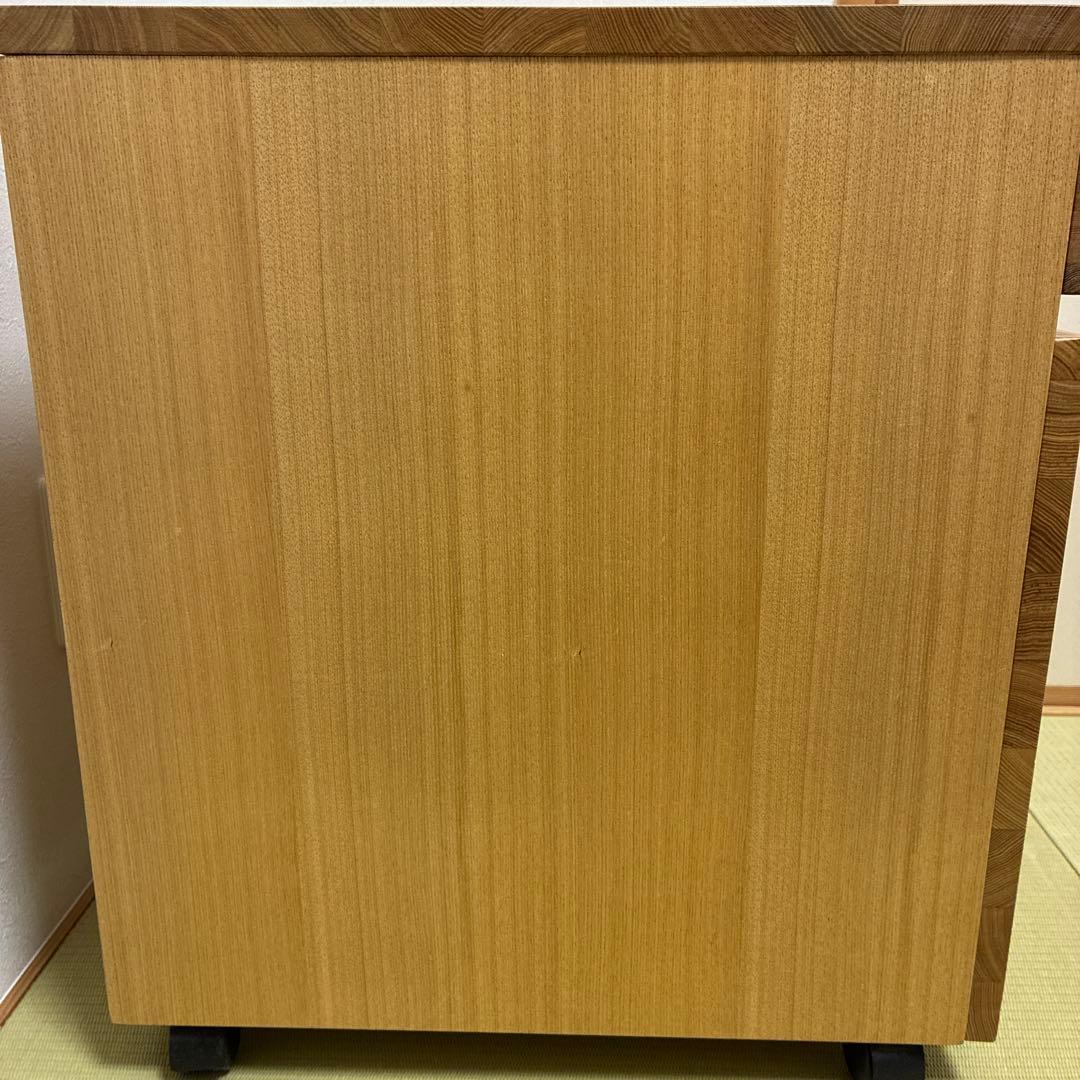『りんこ』無印良品のオーク無垢材 キャビネット