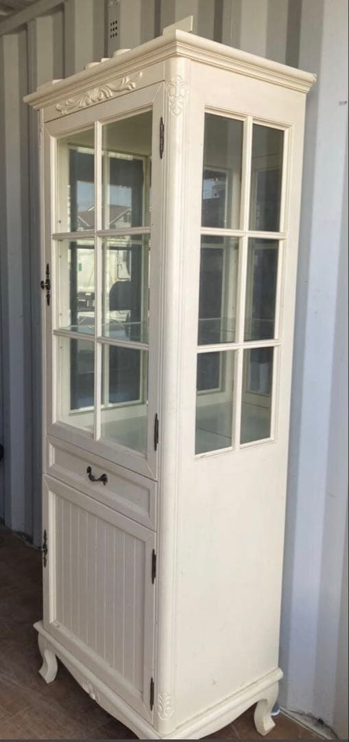 【お値下げしました】木製ガラス扉キャビネット