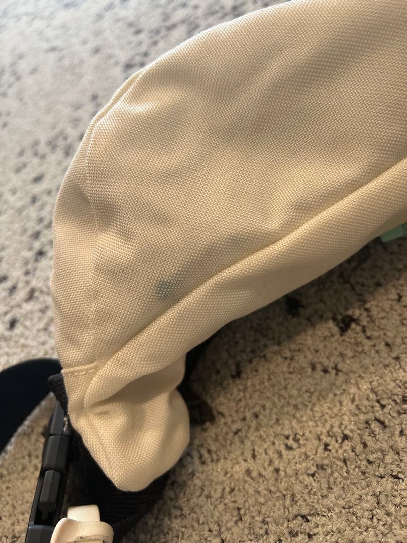 メゾンマルジェラ ボディバッグ